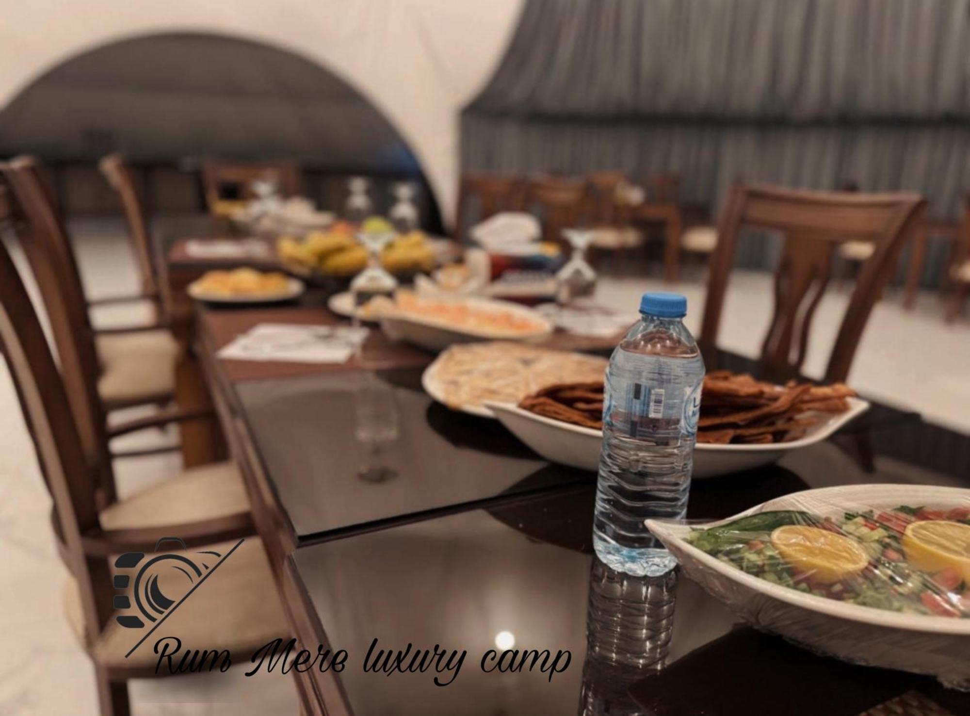 Rum Mere Luxury Camp Wadi Rum Bagian luar foto