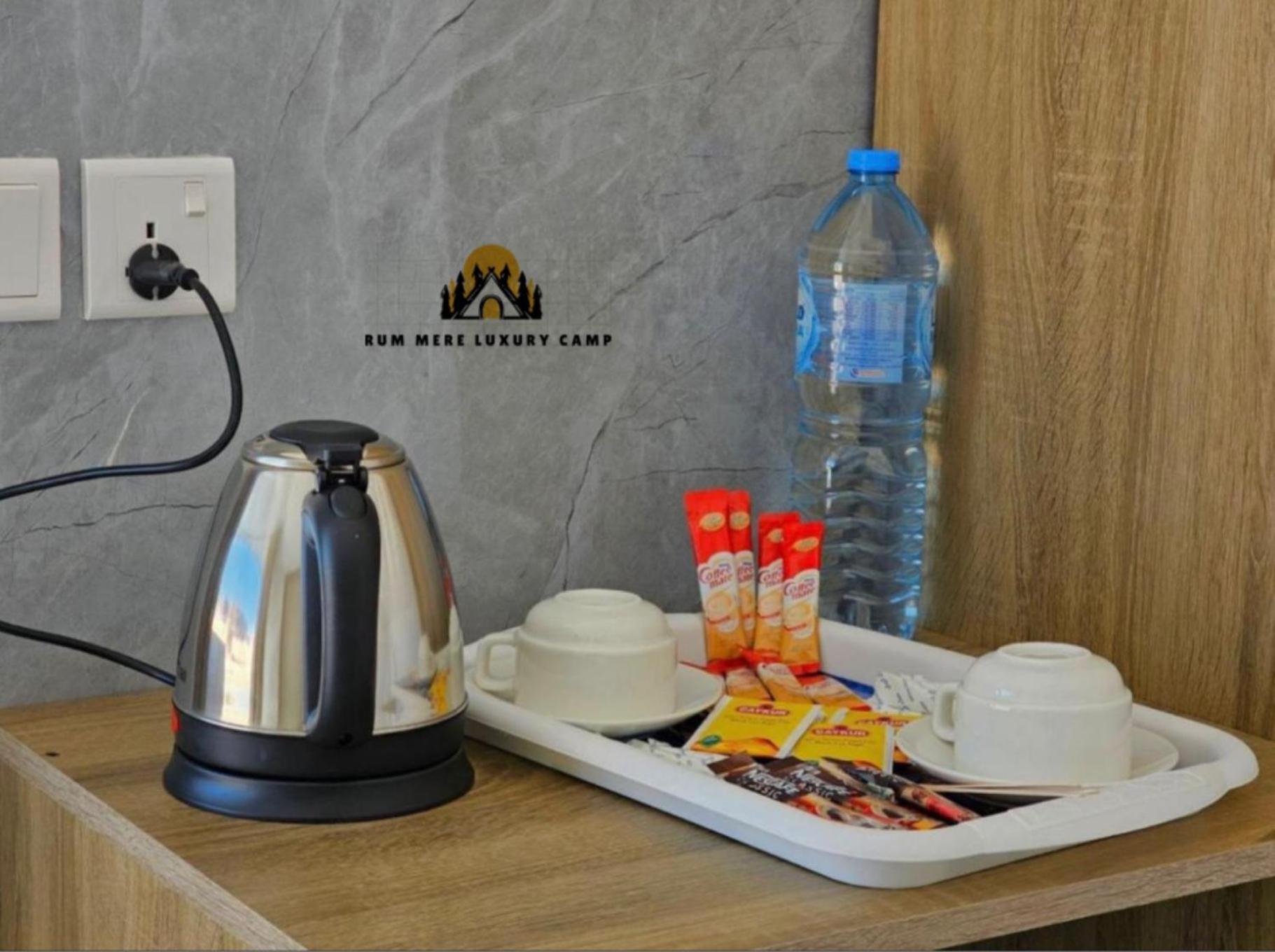 Rum Mere Luxury Camp Wadi Rum Bagian luar foto