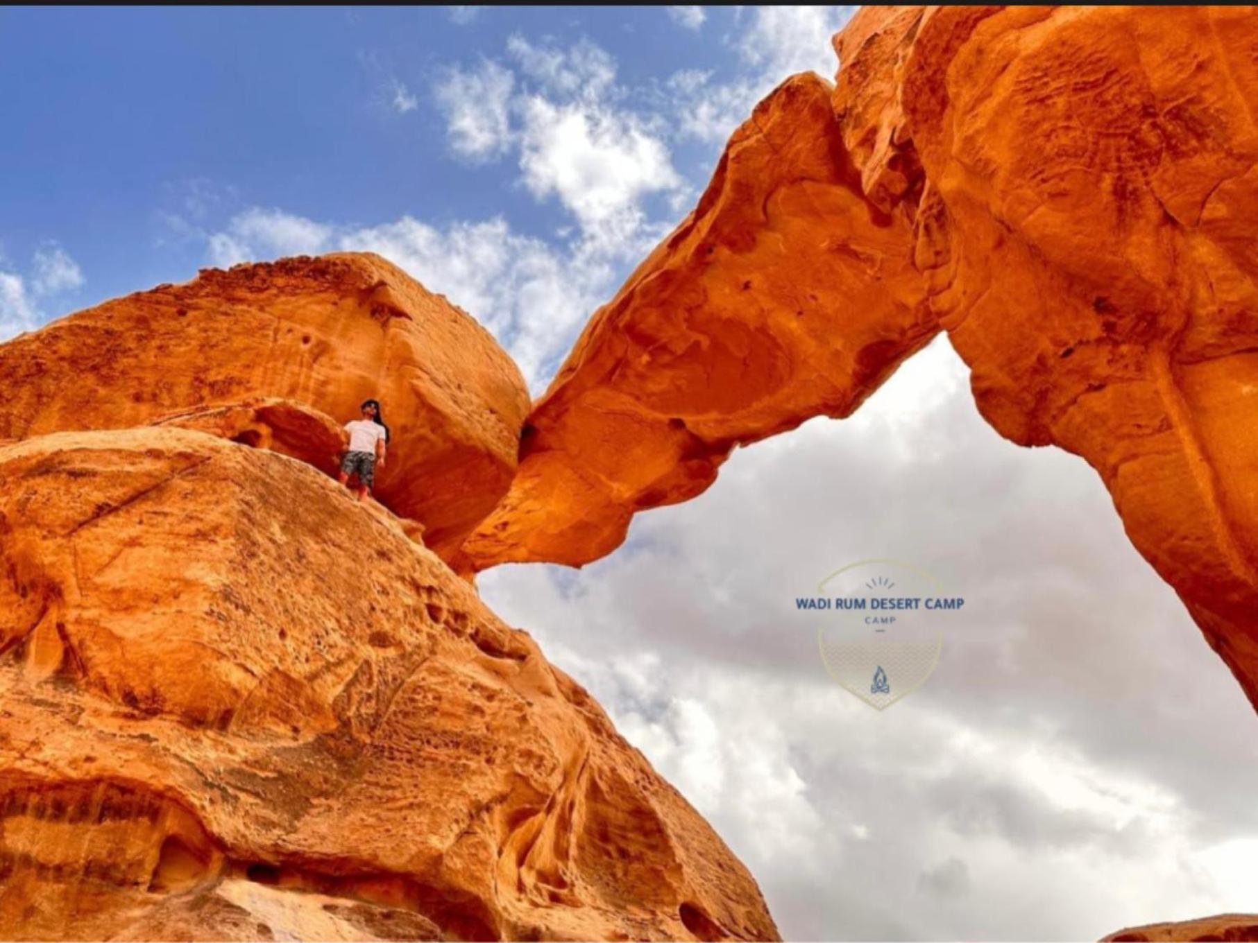 Rum Mere Luxury Camp Wadi Rum Bagian luar foto
