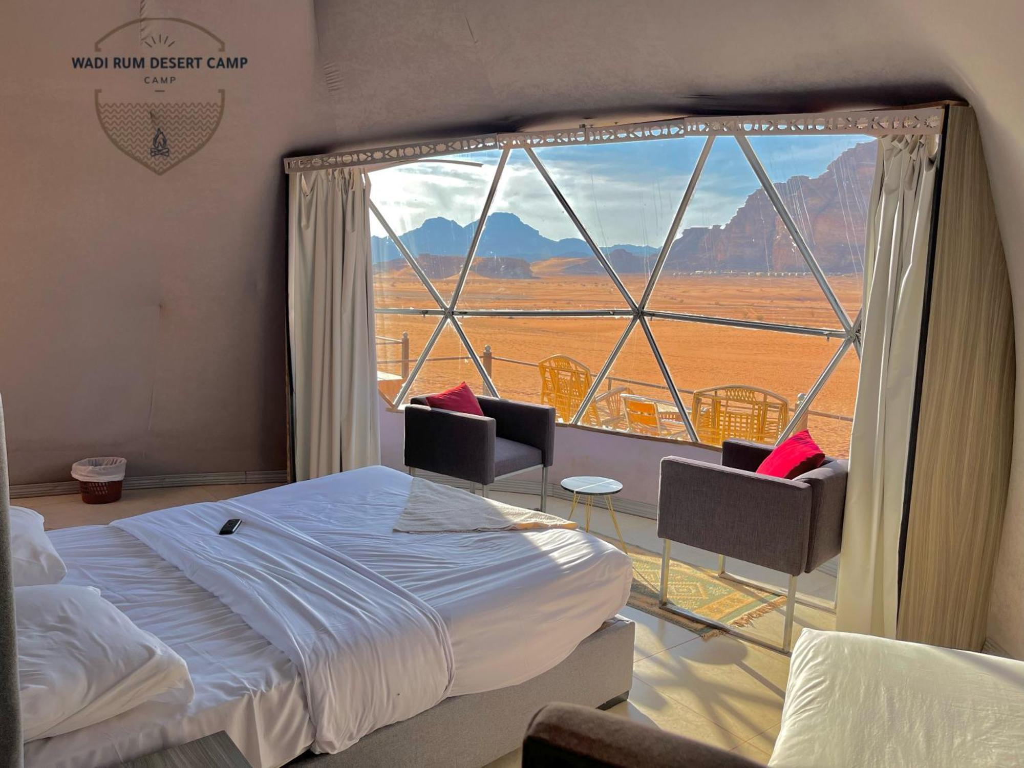 Rum Mere Luxury Camp Wadi Rum Bagian luar foto